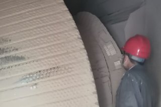 【案例】四川某铸造厂选取ZTA陶瓷颗粒升级立式磨辊机磨辊项目